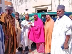 Jigawa Senator Donates Bus to Boost Women’s Da’awa Activities in Hadejia Emirate