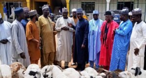 Eid-el-Kabir: Gov Namadi’s SSA Gifts Rams to APC Leaders in Dutse